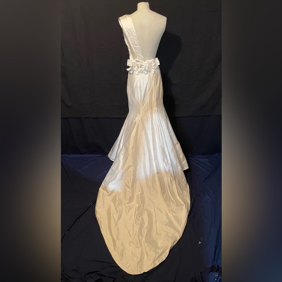 Ivory Wedding Dress 8 Silk 1 Shoulder Pleats Front & Back Sides Designer NWT - Picture 5 of 15